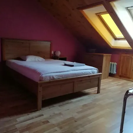 Mamas & Papas Airport Hostel Danzig